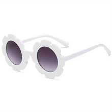 Load image into Gallery viewer, Childrens Trendy Sun Glasses
